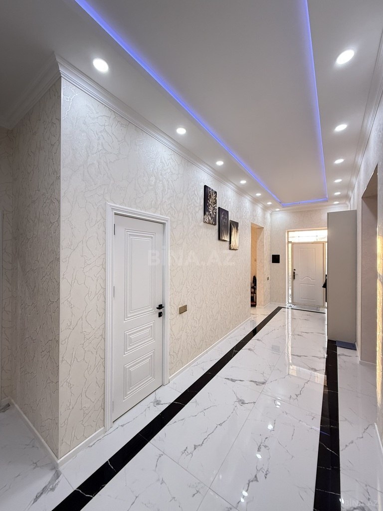 4 otaqlı həyət evi/bağ evi - Şüvəlan q. - 160 m² (9)