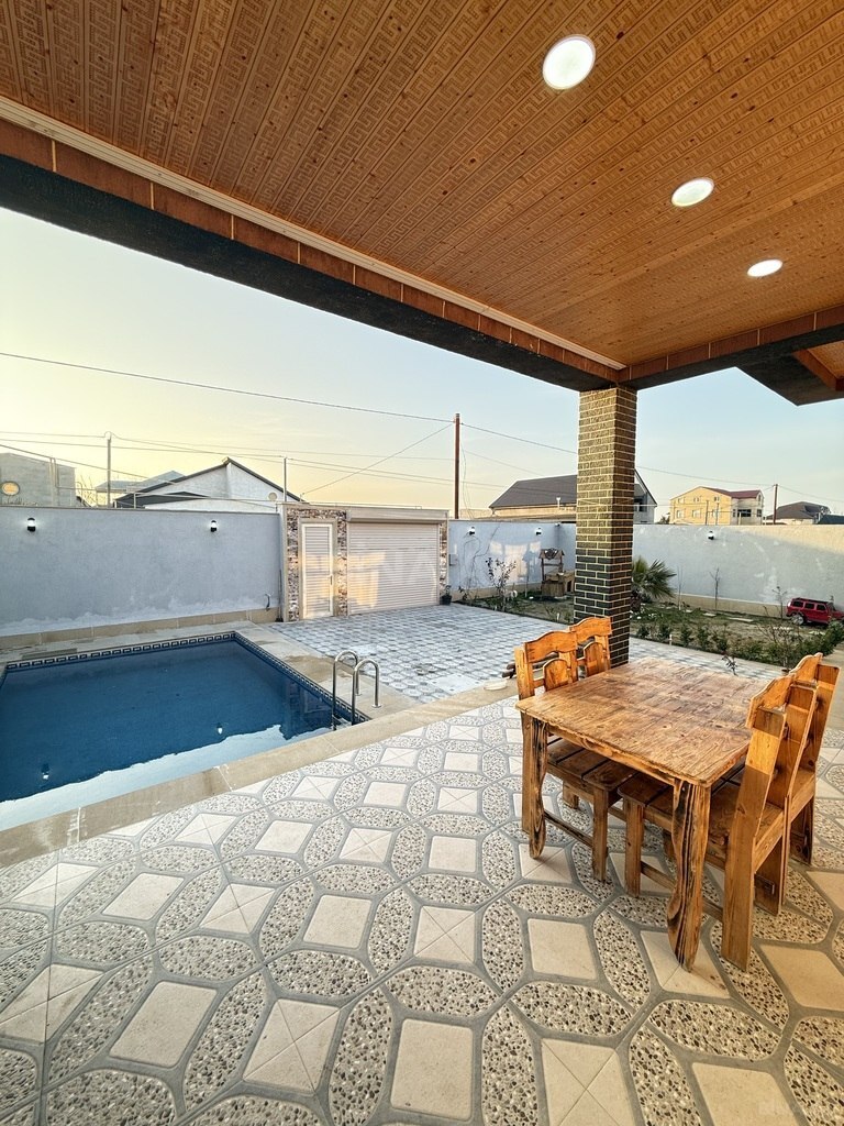 4 otaqlı həyət evi/bağ evi - Şüvəlan q. - 160 m² (7)