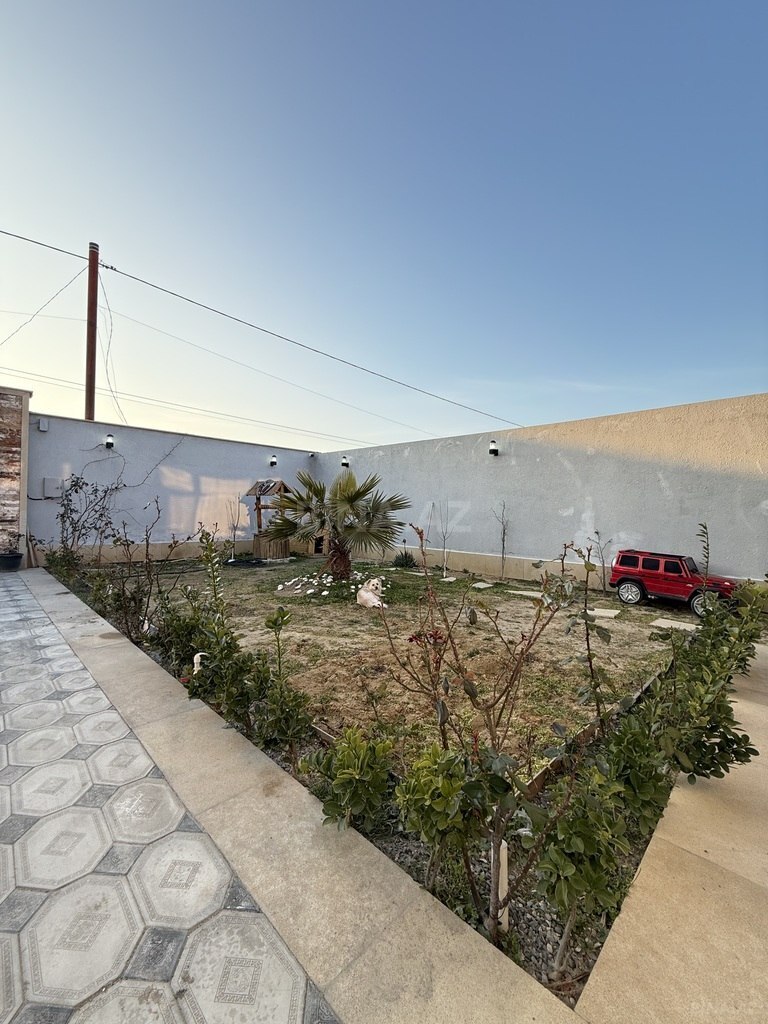 4 otaqlı həyət evi/bağ evi - Şüvəlan q. - 160 m² (5)