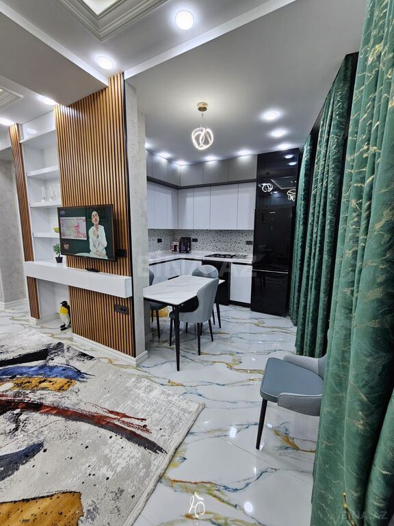 2-комн. новостройка - м. 28 мая - 95 м² (5)