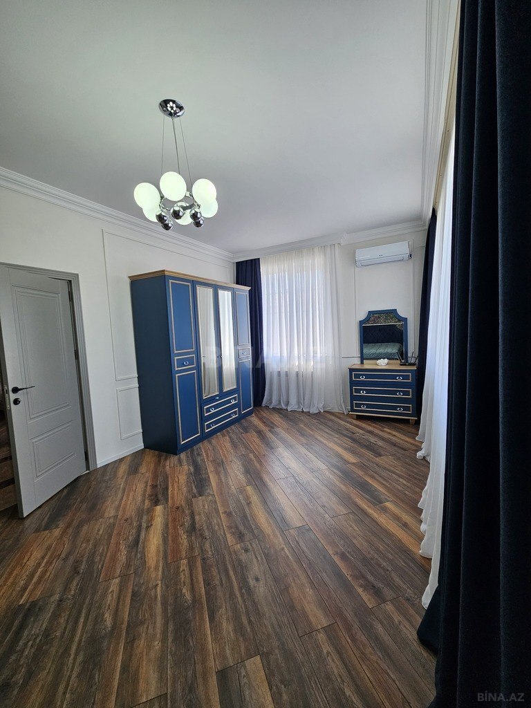 4 otaqlı həyət evi/bağ evi - Şüvəlan q. - 240 m² (26)