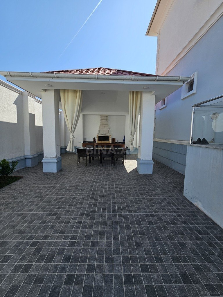 4 otaqlı həyət evi/bağ evi - Şüvəlan q. - 240 m² (7)