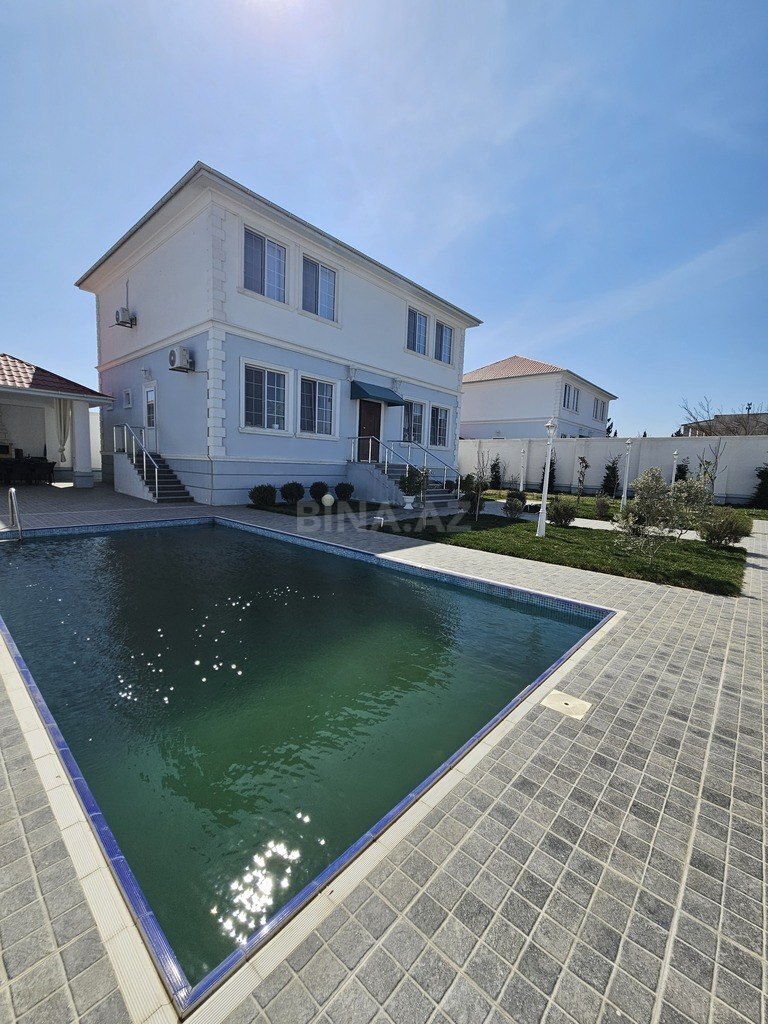 4 otaqlı həyət evi/bağ evi - Şüvəlan q. - 240 m² (4)