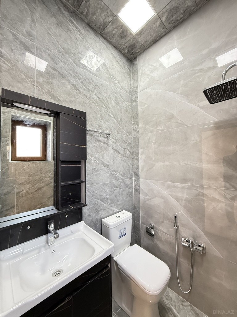 4 otaqlı həyət evi/bağ evi - Şüvəlan q. - 180 m² (16)