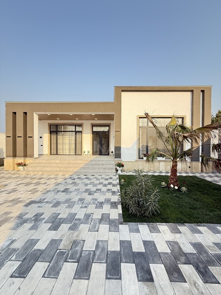 4 otaqlı həyət evi/bağ evi - Şüvəlan q. - 180 m² (2)