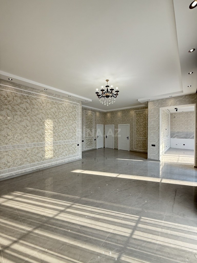 4 otaqlı həyət evi/bağ evi - Şüvəlan q. - 180 m² (12)
