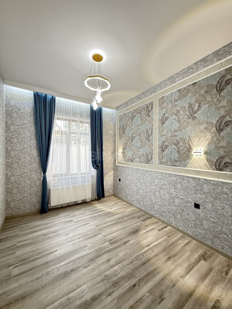 4 otaqlı həyət evi/bağ evi - Şüvəlan q. - 180 m² (17)