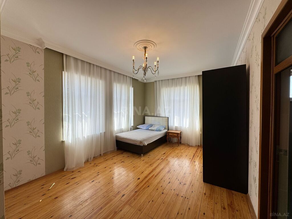 8-комн. дом/дача - пос. Бадамдар - 290 м² (23)