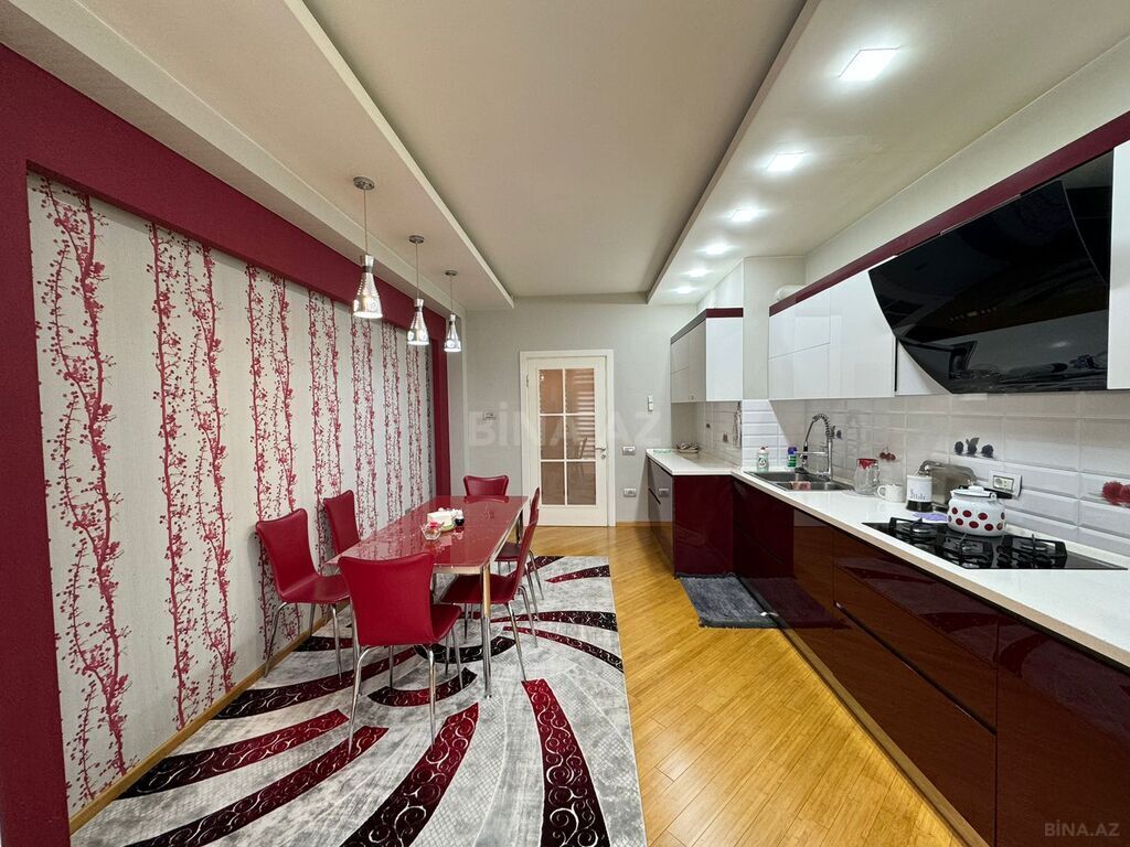 4 otaqlı yeni tikili - 8 Noyabr m. - 200 m² (14)