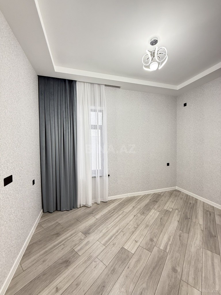 4 otaqlı həyət evi/bağ evi - Şüvəlan q. - 160 m² (23)