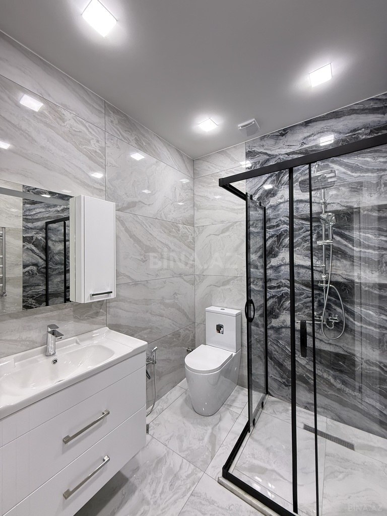 4 otaqlı həyət evi/bağ evi - Şüvəlan q. - 160 m² (21)