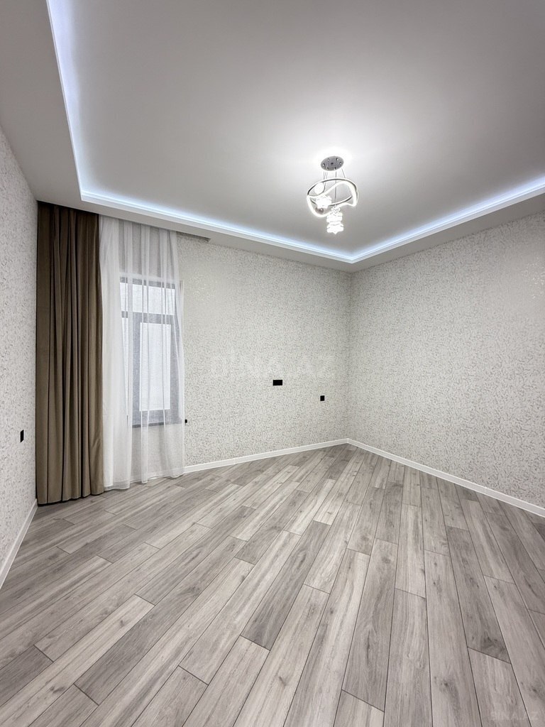 4 otaqlı həyət evi/bağ evi - Şüvəlan q. - 160 m² (22)