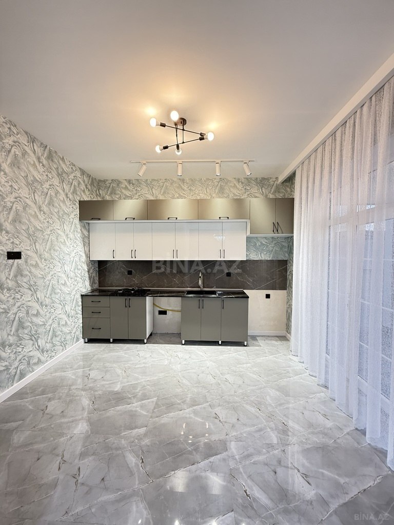 4 otaqlı həyət evi/bağ evi - Şüvəlan q. - 160 m² (18)