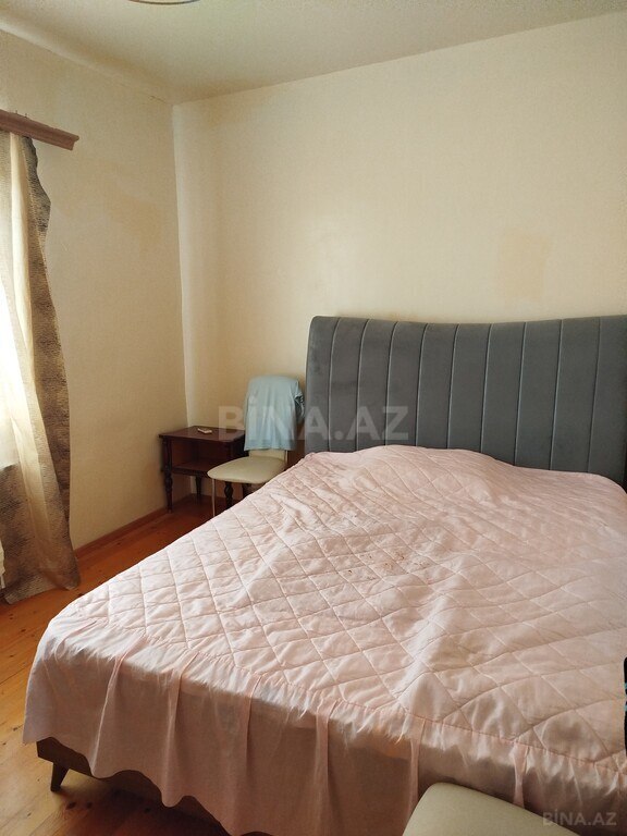 6 otaqlı həyət evi/bağ evi - Novxanı q. - 240 m² (6)