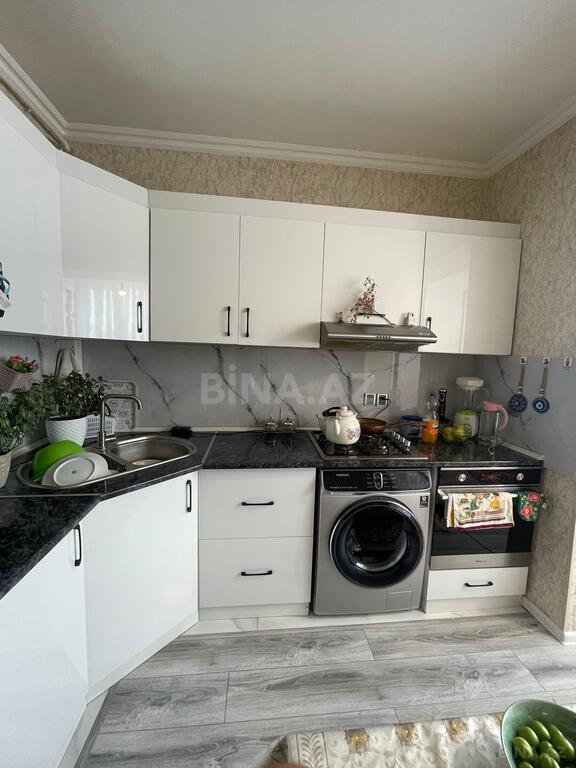 3-комн. вторичка - м. Иншаатчылар - 80 м² (14)