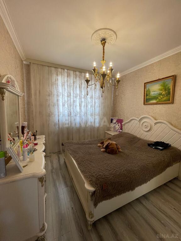 3-комн. вторичка - м. Иншаатчылар - 80 м² (1)
