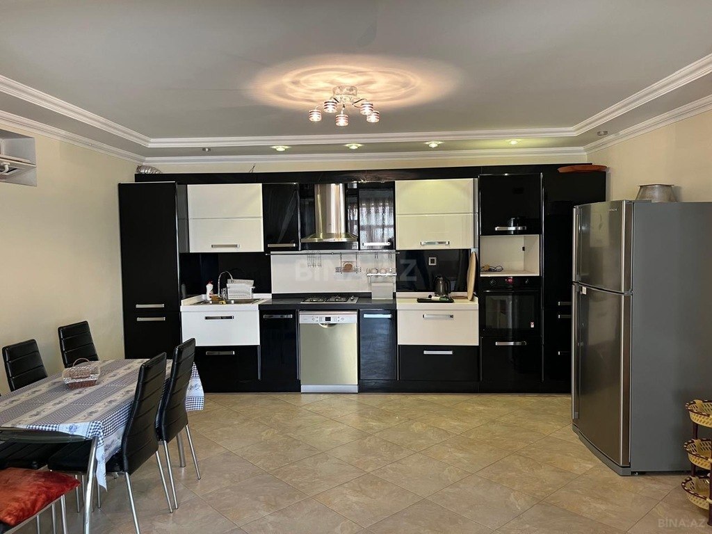 5 otaqlı həyət evi/bağ evi - Fatmayı q. - 450 m² (24)