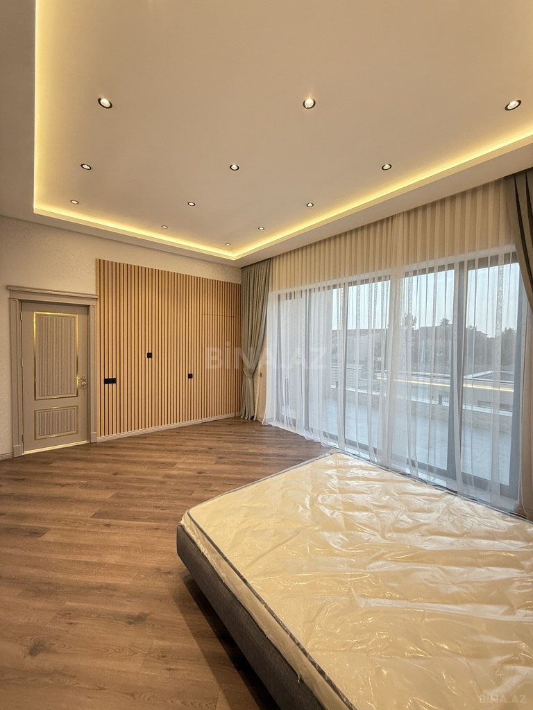 4 otaqlı həyət evi/bağ evi - Şüvəlan q. - 200 m² (25)