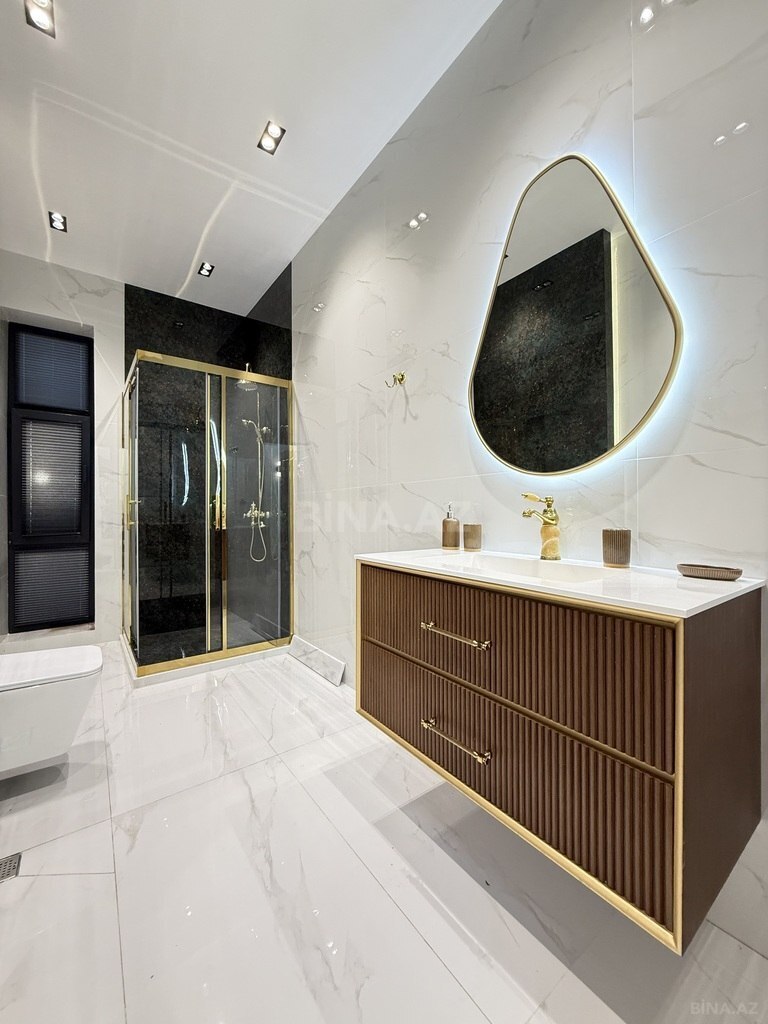 4 otaqlı həyət evi/bağ evi - Şüvəlan q. - 200 m² (20)