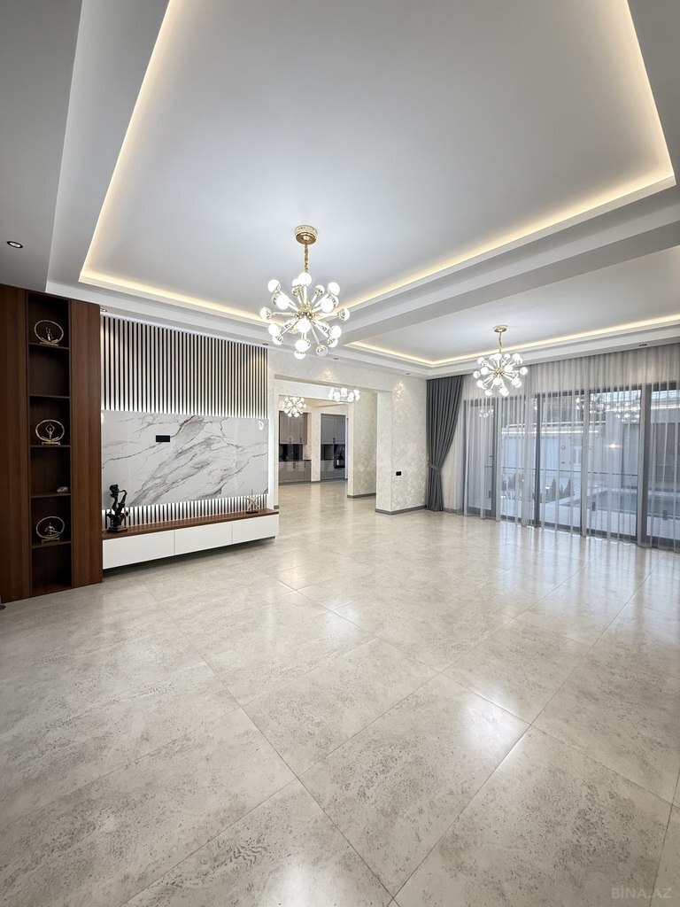 4 otaqlı həyət evi/bağ evi - Şüvəlan q. - 200 m² (17)
