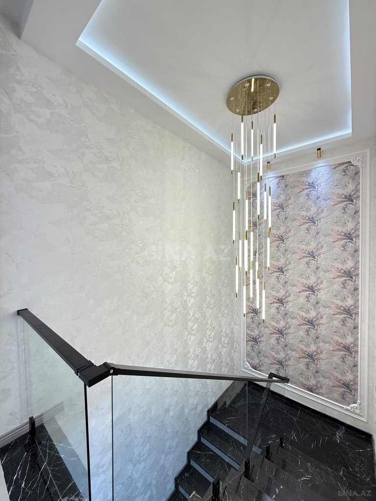 4 otaqlı həyət evi/bağ evi - Şüvəlan q. - 200 m² (22)