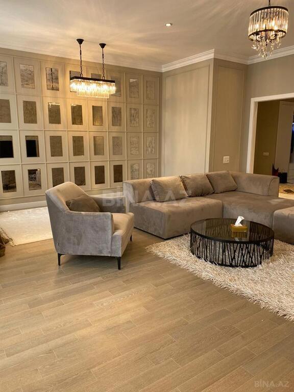 4-комн. новостройка - м. 8 ноября - 180 м² (1)
