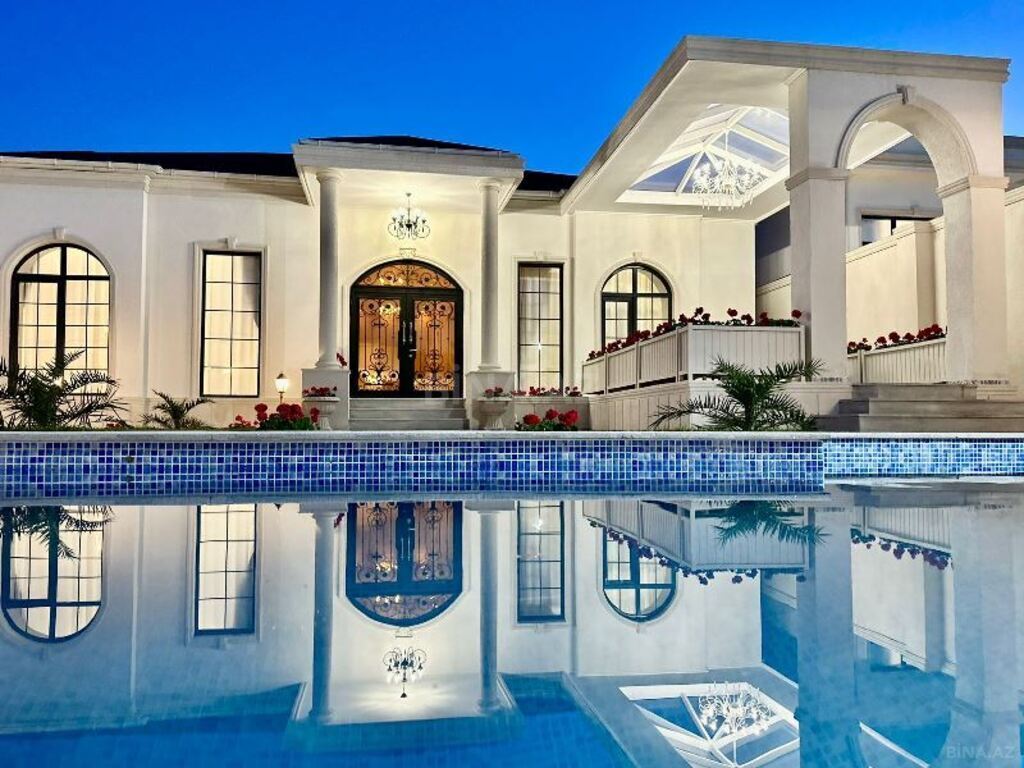 6 otaqlı həyət evi/bağ evi - Şüvəlan q. - 230 m² (1)