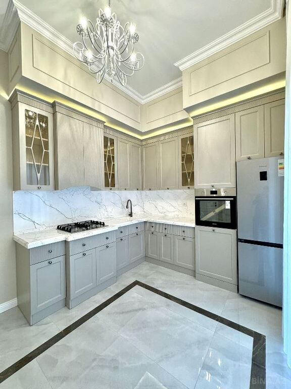 6 otaqlı həyət evi/bağ evi - Şüvəlan q. - 230 m² (19)