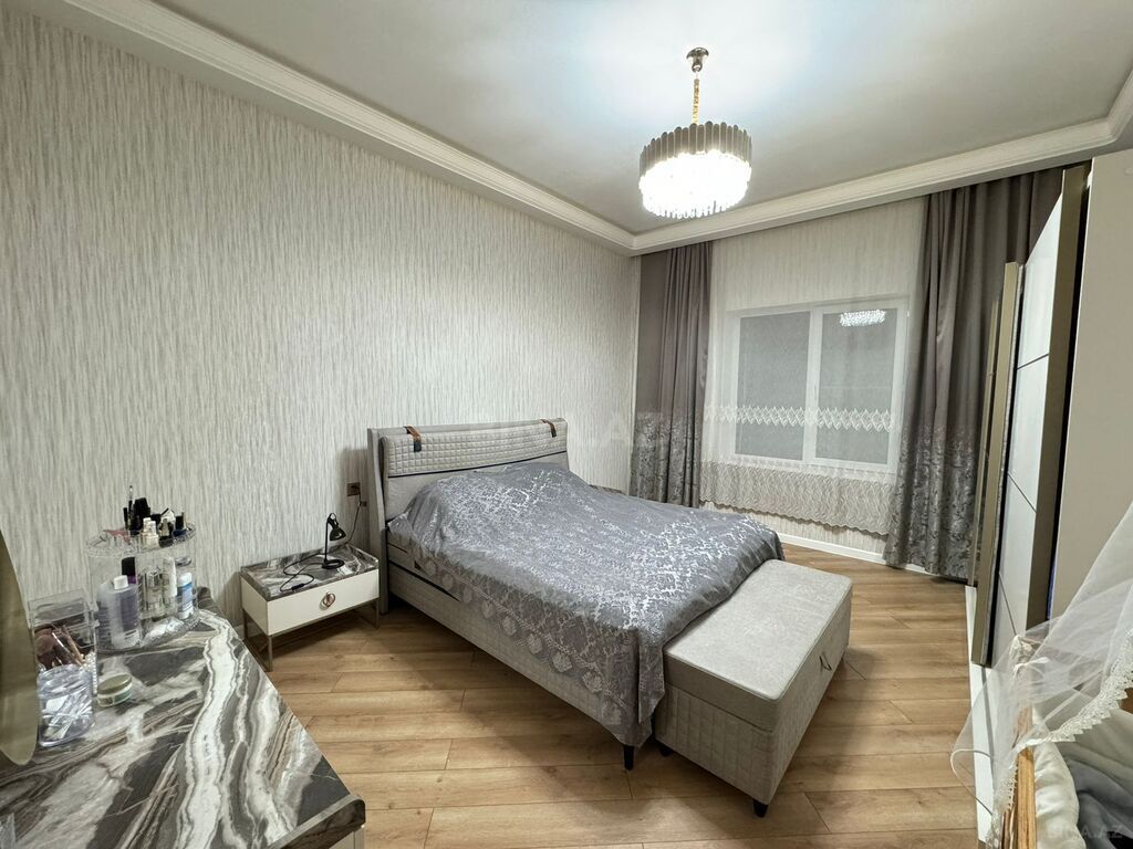 5 otaqlı həyət evi/bağ evi - Mərdəkan q. - 350 m² (18)