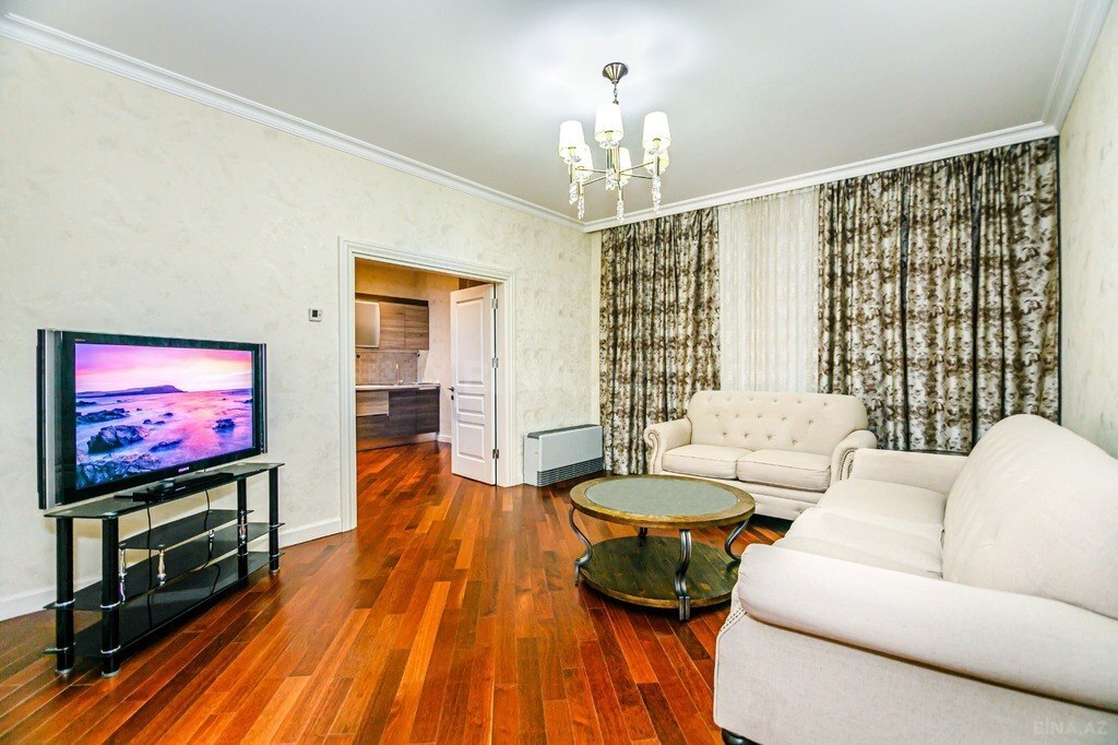 3 otaqlı yeni tikili - İçəri Şəhər m. - 165 m² (1)