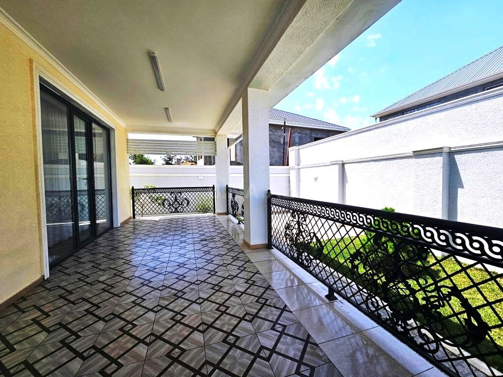 6-комн. дом/дача - пос. Бузовна - 350 м² (8)