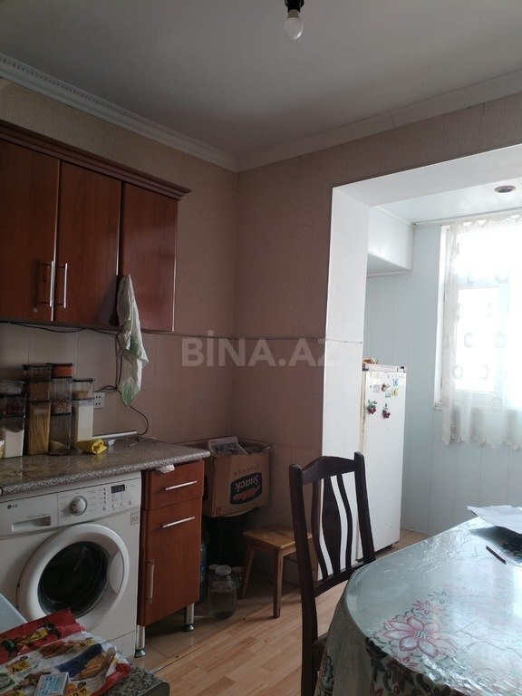 3-комн. вторичка - м. Ахмедлы - 80 м² (4)