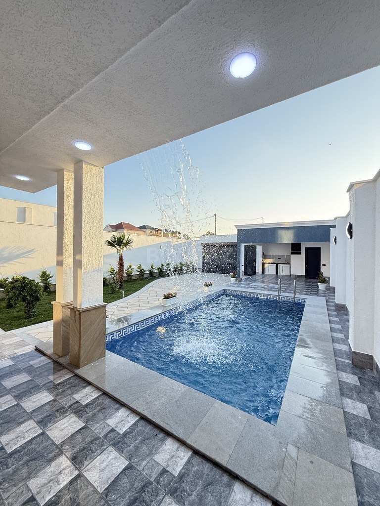 4 otaqlı həyət evi/bağ evi - Şüvəlan q. - 140 m² (3)