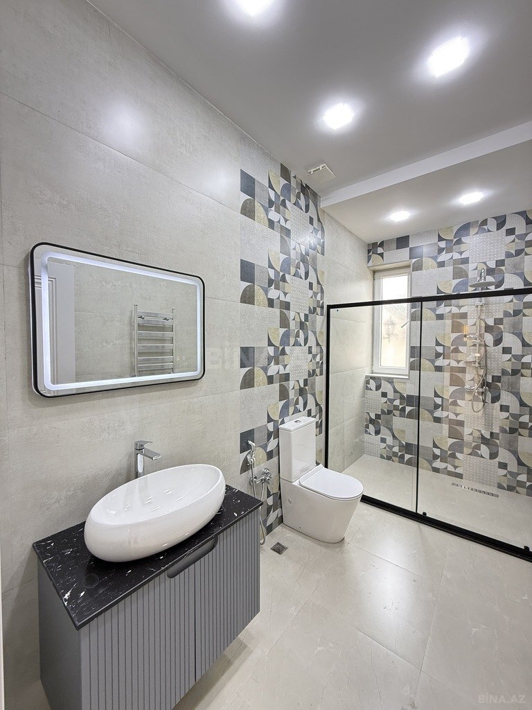 4 otaqlı həyət evi/bağ evi - Şüvəlan q. - 150 m² (19)