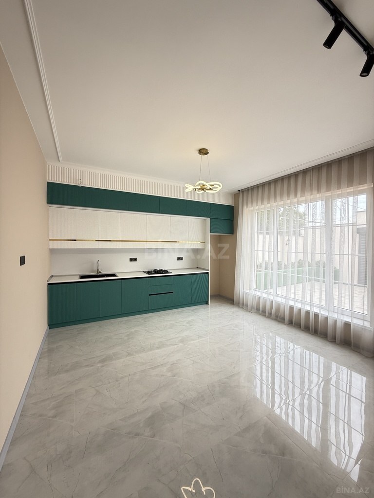4 otaqlı həyət evi/bağ evi - Şüvəlan q. - 150 m² (17)