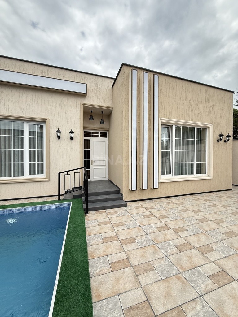 4 otaqlı həyət evi/bağ evi - Şüvəlan q. - 150 m² (9)
