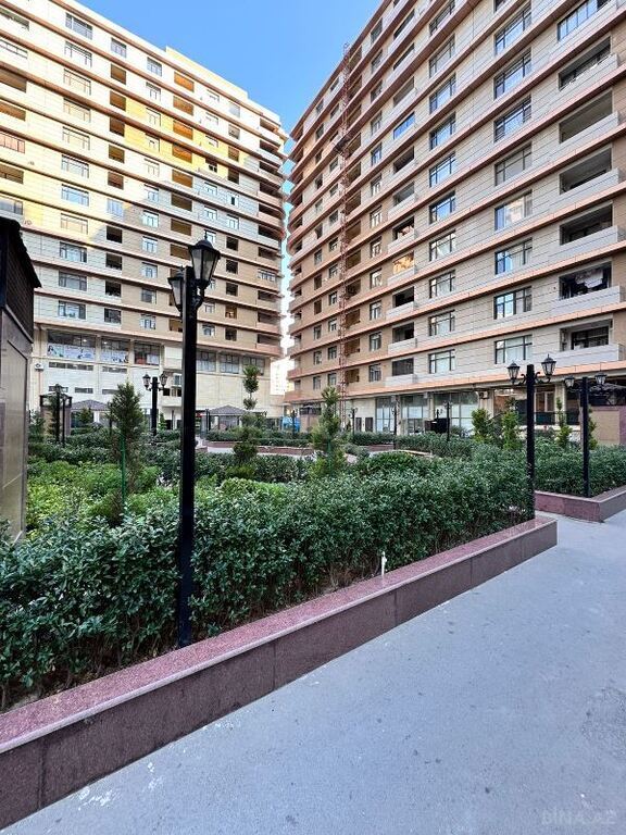 3 otaqlı yeni tikili - 28 May m. - 148 m² (1)