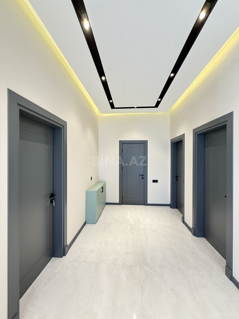 4 otaqlı həyət evi/bağ evi - Şüvəlan q. - 160 m² (19)