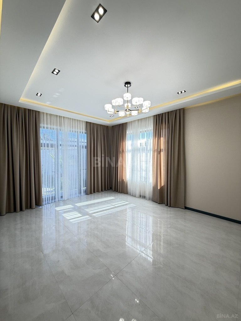 4 otaqlı həyət evi/bağ evi - Şüvəlan q. - 160 m² (20)