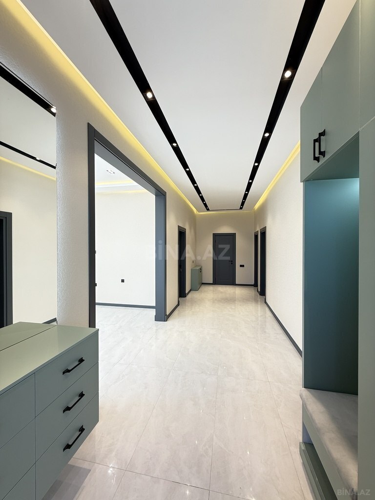 4 otaqlı həyət evi/bağ evi - Şüvəlan q. - 160 m² (18)