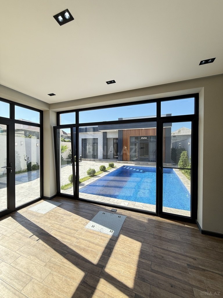 4 otaqlı həyət evi/bağ evi - Şüvəlan q. - 160 m² (14)