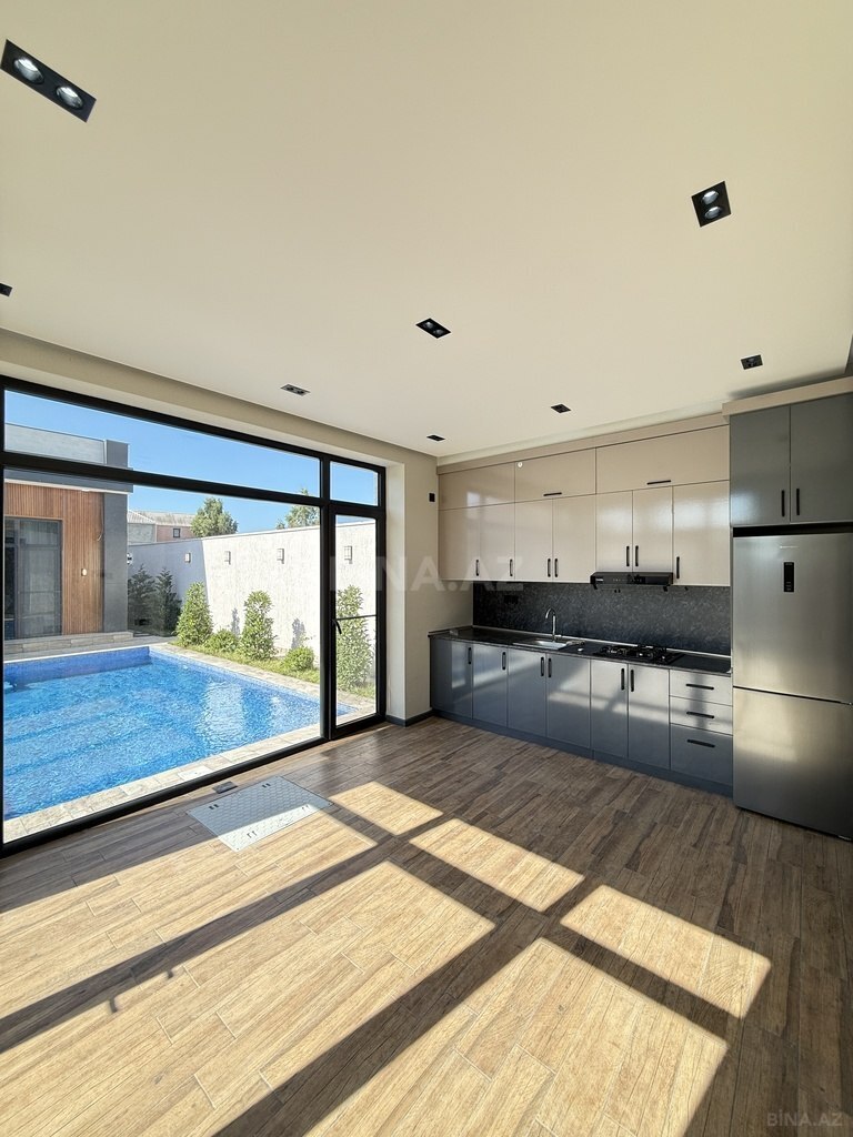 4 otaqlı həyət evi/bağ evi - Şüvəlan q. - 160 m² (10)