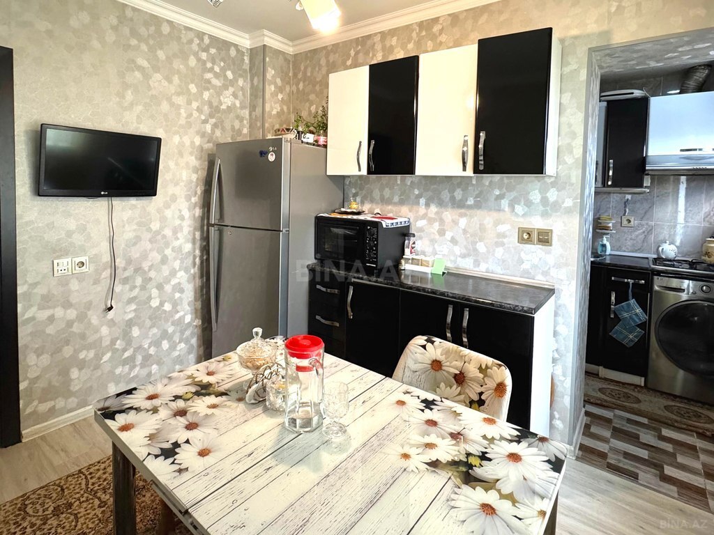 4-комн. вторичка - м. Кара Караев - 95 м² (8)