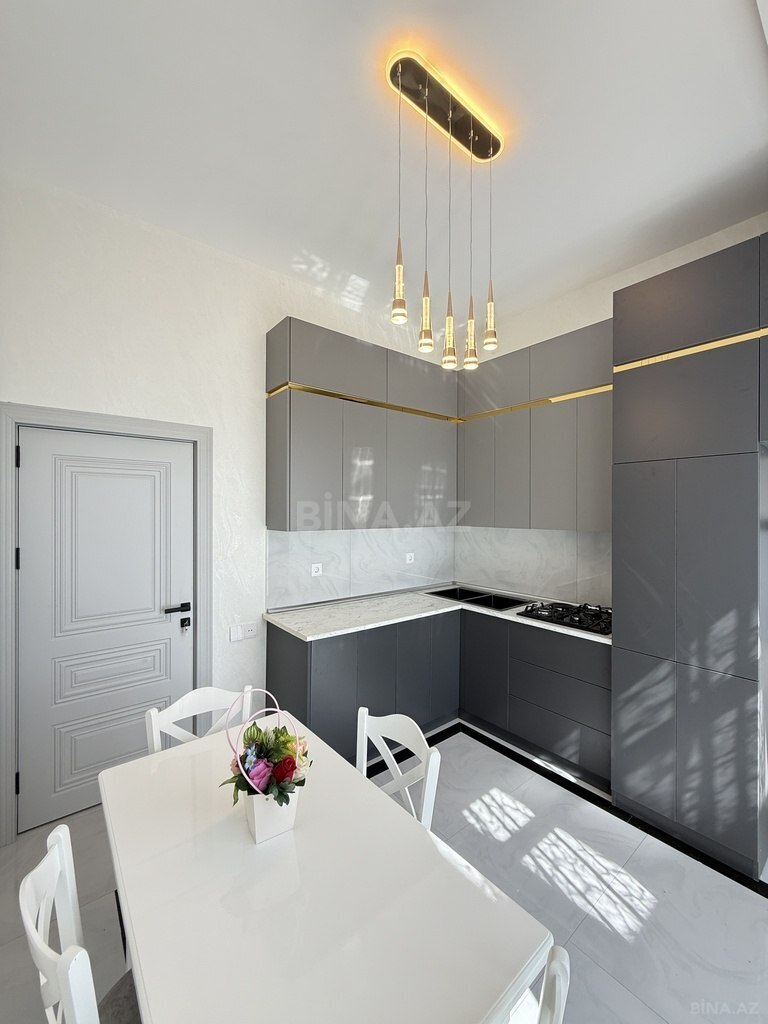 4 otaqlı həyət evi/bağ evi - Mərdəkan q. - 160 m² (21)