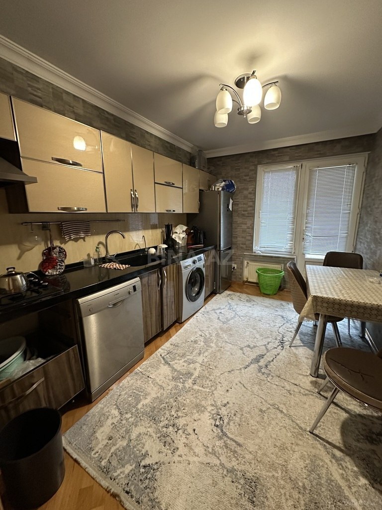 3 otaqlı köhnə tikili - İçəri Şəhər m. - 90 m² (17)