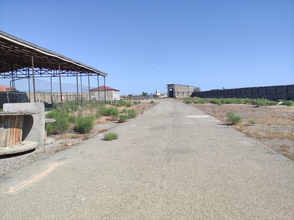 Obyekt - Qala q. - 870 m² (2)
