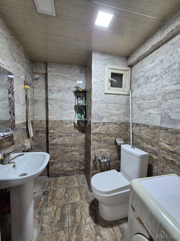1 otaqlı yeni tikili - İnşaatçılar m. - 26 m² (6)