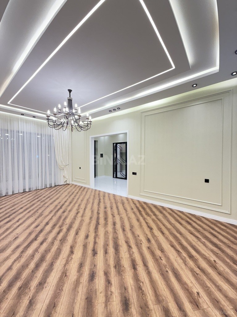4 otaqlı həyət evi/bağ evi - Şüvəlan q. - 155 m² (20)