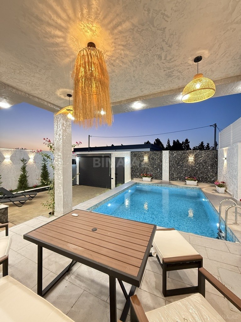 4 otaqlı həyət evi/bağ evi - Şüvəlan q. - 155 m² (6)