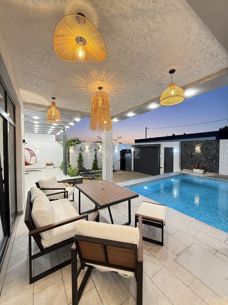 4 otaqlı həyət evi/bağ evi - Şüvəlan q. - 155 m² (5)